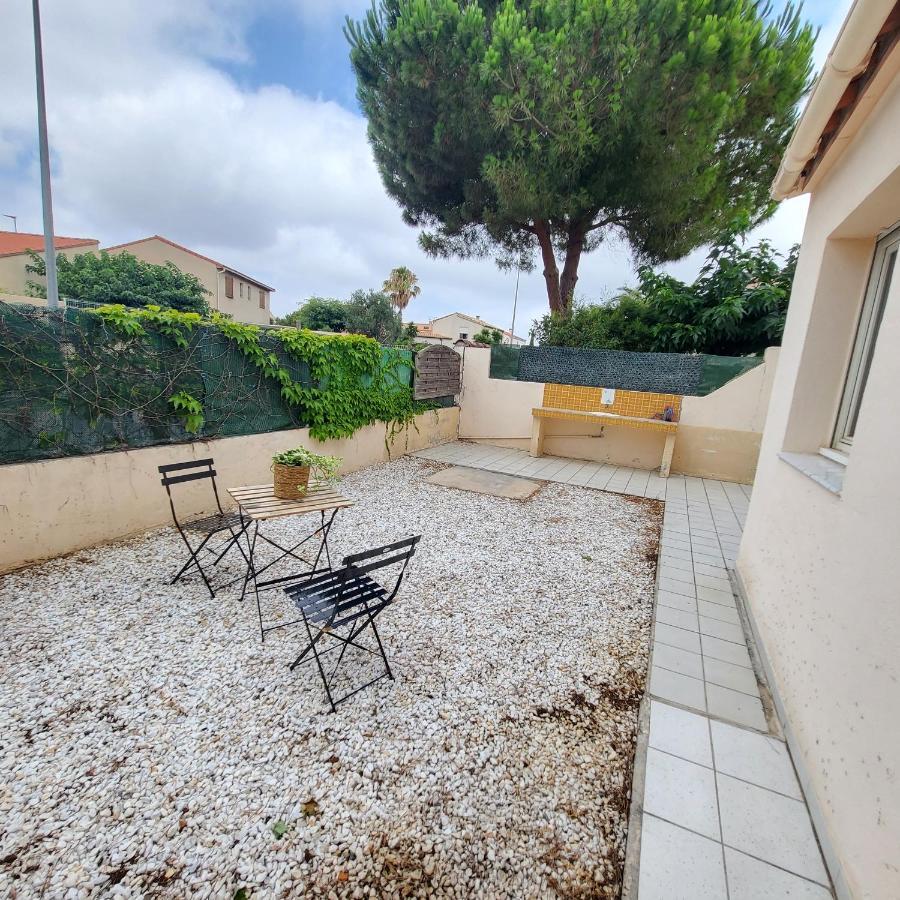Bel Appartement Avec Jardin De 30M2 , Climatise Avec Parking Et Arrivee Autonome Cabestany Esterno foto