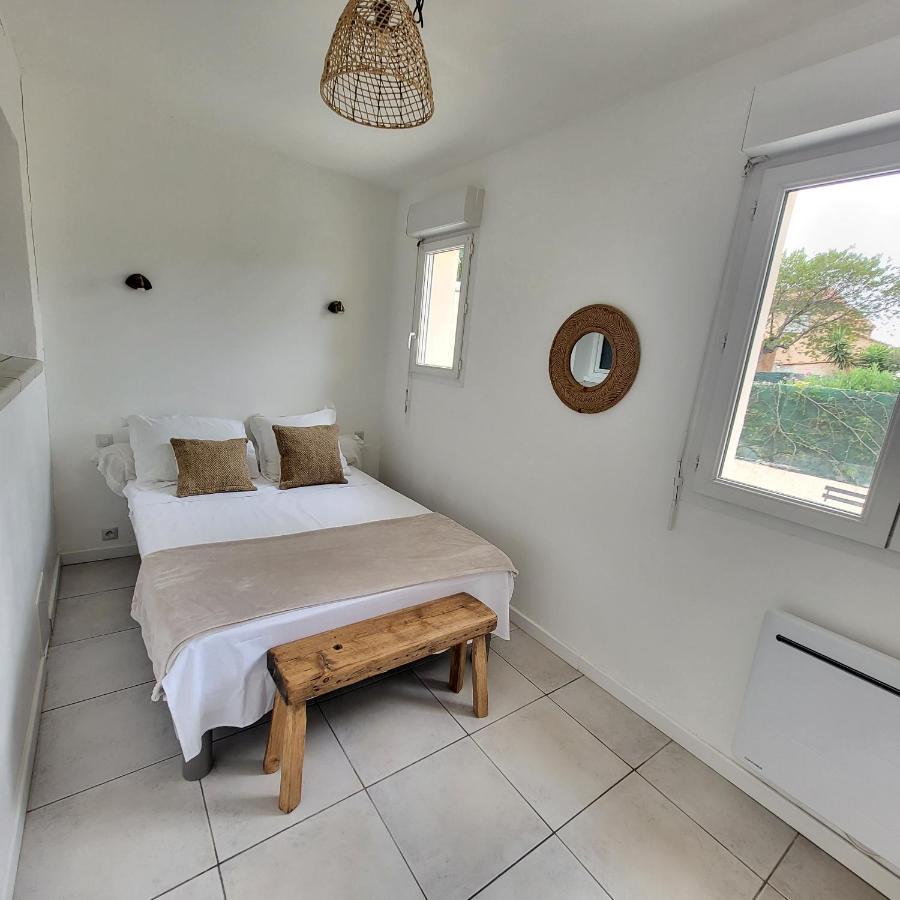 Bel Appartement Avec Jardin De 30M2 , Climatise Avec Parking Et Arrivee Autonome Cabestany Esterno foto
