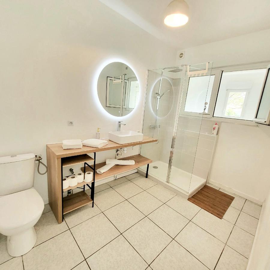 Bel Appartement Avec Jardin De 30M2 , Climatise Avec Parking Et Arrivee Autonome Cabestany Esterno foto